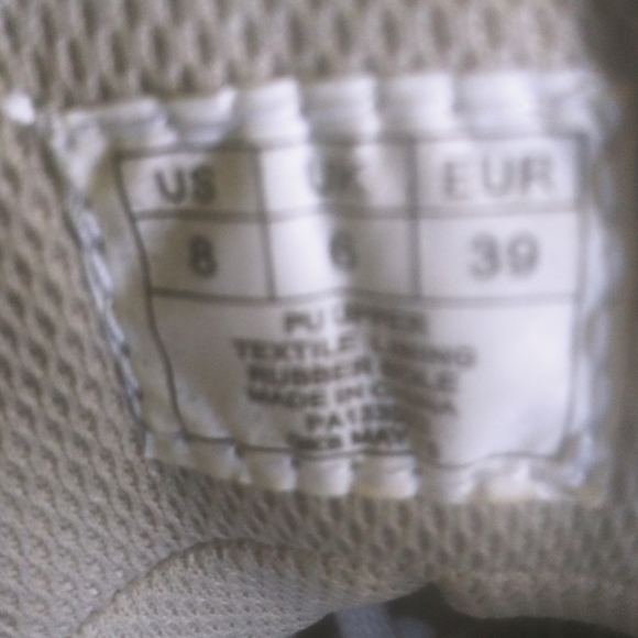 Pastry Sz.8๐Run Athletics Silver Dbl strings - Picture 10 of 12